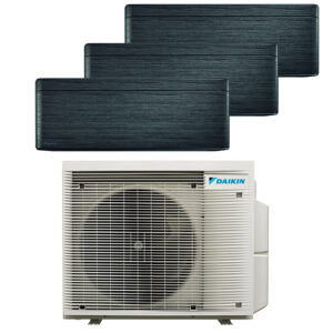 Daikin multi-split geconnecteerd op 3 kamers met het binnentoestel Stylish Blackwood. Meerdere kamers erwarmen & koelen met maar 1 airco buitentoestel.