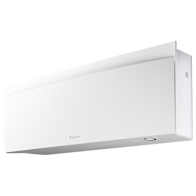Witte Daikin Emura airco: High-end unit voor comfort en efficiëntie. Invertertechnologie, R-32 koudemiddel voor 30% energiebesparing. Stil, zachte luchtstroom.